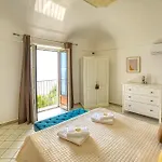 Holidays Perla D'amalfi - Live The Coast & Private Parking بيت للعطل أمالفي
