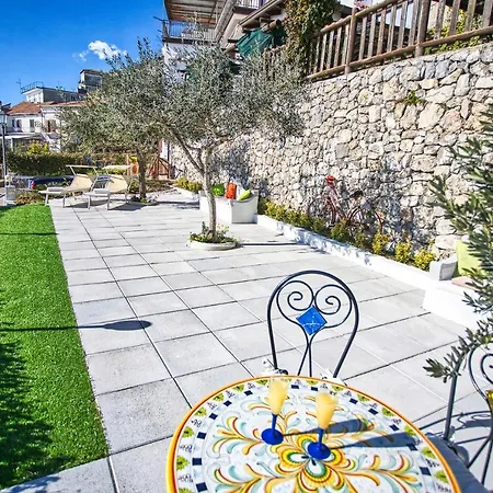 Holidays Perla D'amalfi - Live The Coast & Private Parking Hébergement de vacances