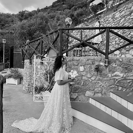 Holidays Perla D'amalfi - Live The Coast & Private Parking *